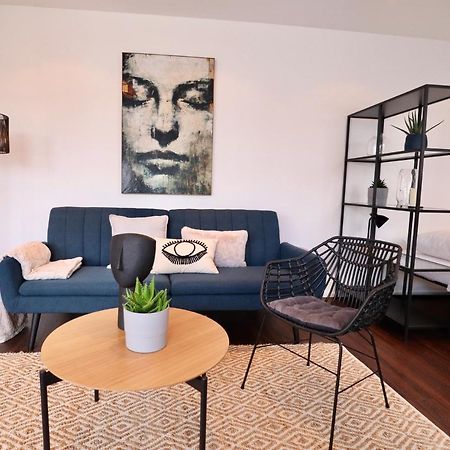 Sunset Apartment: Free Parking + Balcony + Netflix Essen Luaran gambar